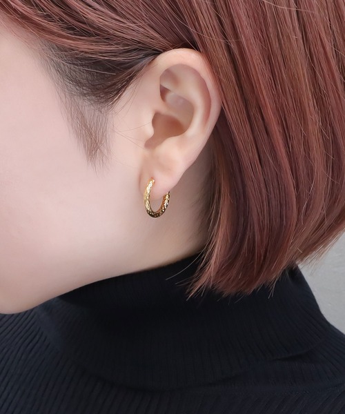 blackdia ocean(ブラックダイヤオーシャン)の「blackdia ocean バンピーフープピアス(ピアス(両耳用)・レディース・ゴールド/シルバー・FREE)」の7枚目の写真