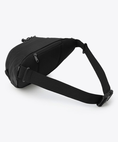 Columbia（コロンビア）の「撥水 Columbia／パナシーア ヒップバッグ／コロンビア（ボディバッグ/ウエストポーチ・レディース・ブラック/ブラック系その他/グリーン/マスタード/ベージュ/オレンジ/ネイビー/グレー系その他2/オレンジ系その他/グレー系その他3・ONE SIZE）」の14枚目の写真