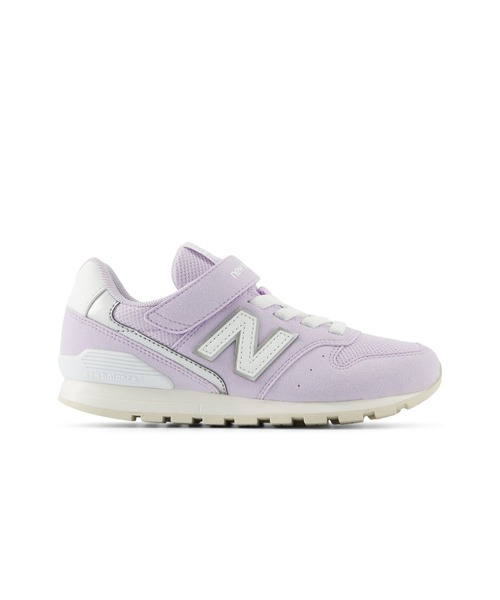 NEW BALANCE(ニューバランス)の「996(スニーカー・キッズ・オフホワイト/パープル・22.5cm/23.5cm/23.0cm/24.0cm/20.5cm/21.5cm/17.0cm/18.0cm/19.0cm/20.0cm/17.5cm/18.5cm/22.0cm/19.5cm/21.0cm)」の2枚目の写真