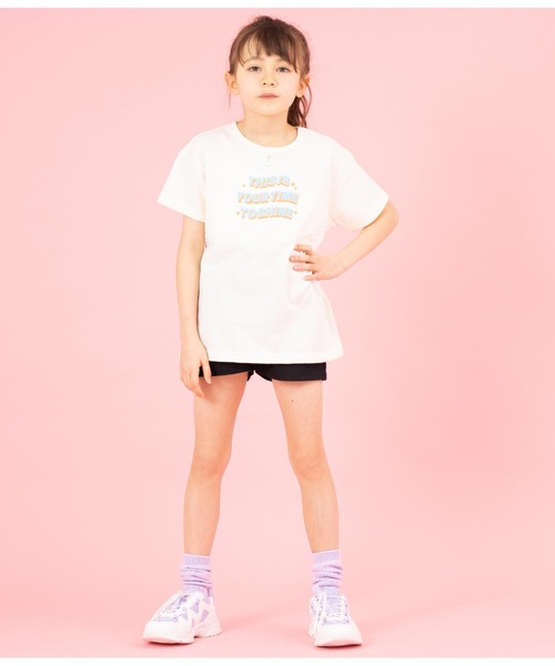 ANAP kids(アナップキッズ)の「ハートチャーム付ミニ裏毛チュニック(チュニック・キッズ・ラベンダー/アイボリー・110cm/120cm/130cm/100cm)」の6枚目の写真