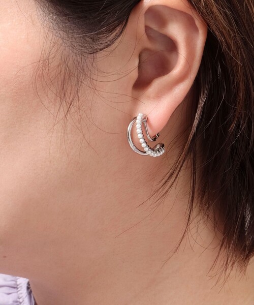 NOLLEY’S(ノーリーズ)の「プチ2ラインイヤリング(イヤリング・レディース・シルバー/ゴールド・FREE)」の10枚目の写真