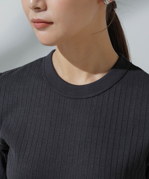 NANO universe（ナノユニバース）の「Anti Soaked(R) 汗染み防止 クルーネックリブTシャツ（Tシャツ/カットソー・レディース・アイボリー/ブラック/グレー系その他4/チャコール・M/S）」の10枚目の写真