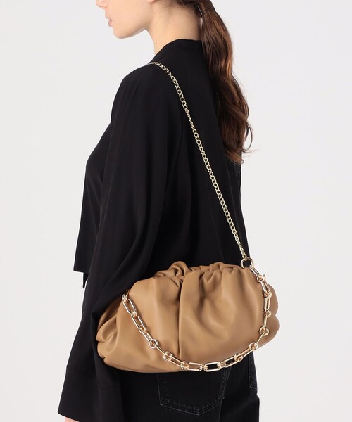 INNUE（イヌエ）の「INNUE CRUCTH BAG チェーン2‐WAYバッグ（クラッチ