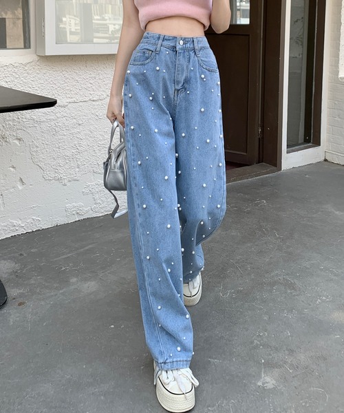 Twinkle;pm(トゥインクルピーエム)の「パール付きルーズデニムパンツ(デニムパンツ・レディース・ライトブルー・SMALL/MEDIUM/LARGE/X-LARGE)」の10枚目の写真
