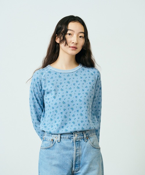 JEMORGAN(ジェーイーモーガン)の「JEMORGAN/ジェーイーモーガン オーバーダイロングスリーブTEE(Tシャツ/カットソー・レディース・ブルー/グレー/イエロー/オレンジ/グリーン・FREE)」の4枚目の写真