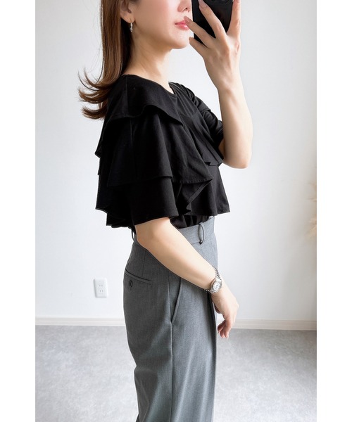 &. NOSTALGIA(アンドドットノスタルジア)の「【ZOZO限定】アシメフリルディティールカットソー(Tシャツ/カットソー・レディース・ホワイト/ブラック・M)」の18枚目の写真