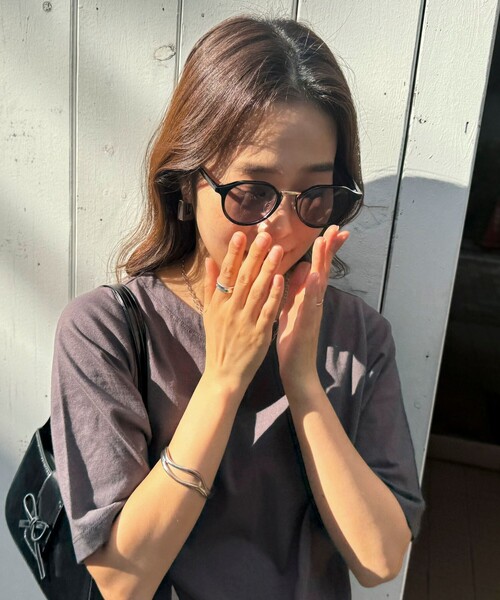 fredy emue（フレディエミュ）の「メタルセル軽量ボストンサングラス（サングラス・レディース・ブラウン系その他/チャコールグレー/オリーブ・FREE）」の10枚目の写真