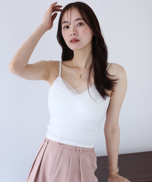 BLUEEAST（ブルーイースト）の「カップ付きチュールレイヤードキャミソール（キャミソール・レディース・ミント/ホワイト/ブラック/ベージュ/ブラウン/グレー/パープル・MEDIUM）」の2枚目の写真