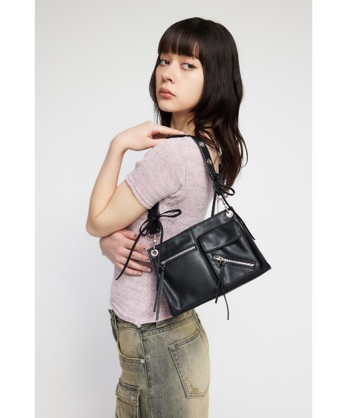 LAGUA GEM（ラグアジェム）の「RIBBON ONE HANDLE バッグ（ハンドバッグ・レディース・ブラック/シルバー・FREE）」の7枚目の写真