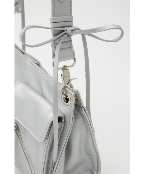 LAGUA GEM（ラグアジェム）の「RIBBON ONE HANDLE バッグ（ハンドバッグ・レディース・ブラック/シルバー・FREE）」の3枚目の写真