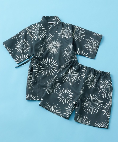 SHISKY(シスキー)の「SHISKY / シスキー 接触冷感 かすれ柄/刺し子柄/麻の葉/花火柄 甚平 キッズ(浴衣・キッズ・グレー系3/ネイビー系1/ブラック系1/グレー系1/ネイビー系3/グレー系2/ブラック系3/ブラック系4/ブラック系2/ネイビー系2/グレー系4/ネイビー系4・120/110/140/130/160/150)」の8枚目の写真
