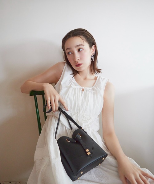 VIS(ビス)の「ボレロセットキャミワンピース(ワンピース・レディース・ブラック/ホワイト・FREE)」の3枚目の写真