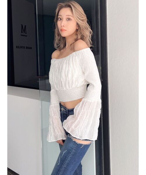 GYDA(ジェイダ)の「オフショルシャーリングスリーブブラウス(シャツ/ブラウス・レディース・オフホワイト/ブラック・FREE)」の15枚目の写真