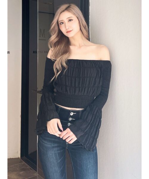 GYDA(ジェイダ)の「オフショルシャーリングスリーブブラウス(シャツ/ブラウス・レディース・オフホワイト/ブラック・FREE)」の21枚目の写真