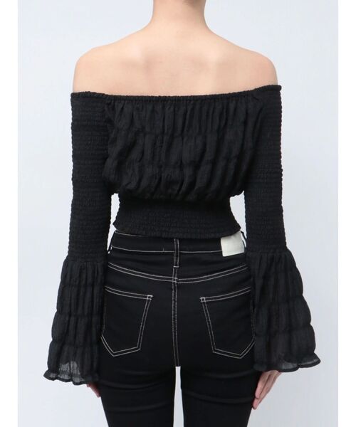 GYDA(ジェイダ)の「オフショルシャーリングスリーブブラウス(シャツ/ブラウス・レディース・オフホワイト/ブラック・FREE)」の9枚目の写真