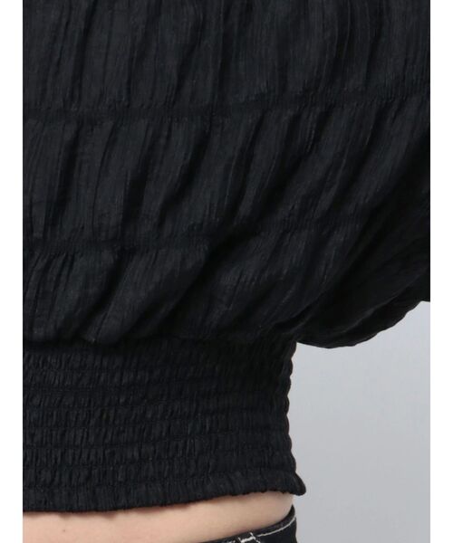 GYDA(ジェイダ)の「オフショルシャーリングスリーブブラウス(シャツ/ブラウス・レディース・オフホワイト/ブラック・FREE)」の12枚目の写真