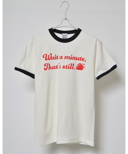 spiritoso(スピリトーゾ)の「【spiritoso】WAIT A MINUTEイチゴプリント リンガーTシャツ (CP)(Tシャツ/カットソー・レディース・ネイビー/ブラック/グリーン・FREE)」の4枚目の写真