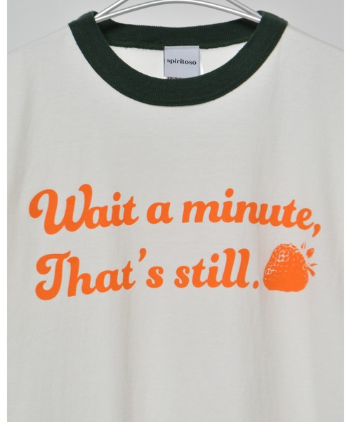 spiritoso(スピリトーゾ)の「【spiritoso】WAIT A MINUTEイチゴプリント リンガーTシャツ (CP)(Tシャツ/カットソー・レディース・ネイビー/ブラック/グリーン・FREE)」の9枚目の写真