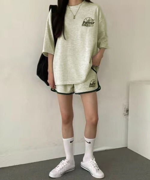 CANVAS+（キャンバスプラス）の「【CANVAS+】スポーティープリントTシャツ×ショートパンツSET（セットアップ・レディース・ブラック/グレー/グリーン/ライトグレー・M）」の15枚目の写真