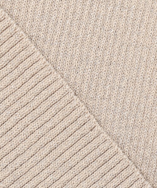 UNFILO(アンフィーロ)の「ラメリブタンクトップ(タンクトップ・レディース・ベージュ系/シルバー系/ブラック系・SMALL/MEDIUM)」の4枚目の写真