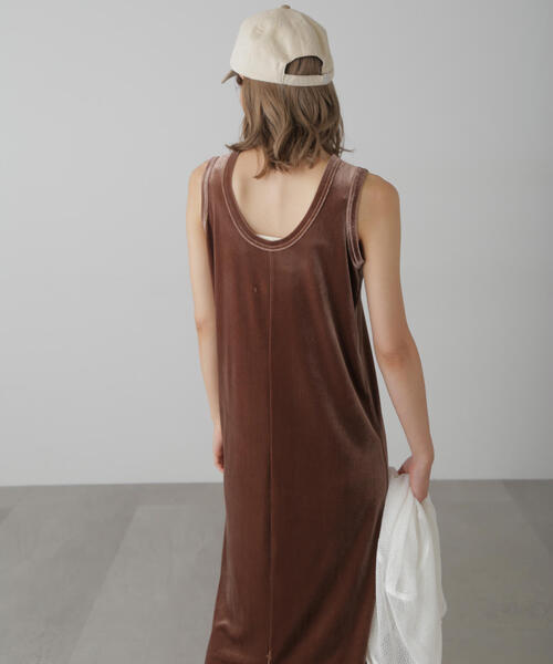 FREE'S MART（フリーズマート）の「◆ベロアアメスリタンクトップワンピース（ワンピース・レディース・ブラウン/グレー/カーキ・FREE）」の5枚目の写真