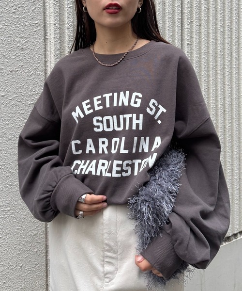 CIAOPANIC TYPY（チャオパニックティピー）の「サイドスリットカレッジスウェット（スウェット・レディース・チャコールグレー/グレー/オフホワイト/ブラウン/ホワイト/ダークグレー/ネイビー/ライトグレー/ピンク/オリーブ/バーガンディー・ONE SIZE）」の4枚目の写真