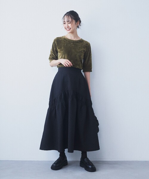 THE SHOP TK (ザ ショップ ティーケー )の「◆【ヒルナンデス!で紹介】ベロア5分袖プルオーバー/洗える(Tシャツ/カットソー・レディース・グレー/ブラック/こしょう色系・12/13)」の5枚目の写真