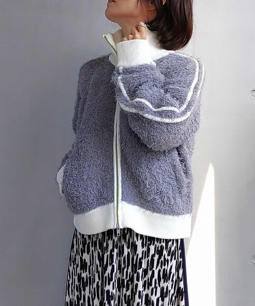 Q（キュー）の「ニットトラックジャケット（カーディガン/ボレロ・レディース・ブラック/ライトグレー・MEDIUM）」の6枚目の写真