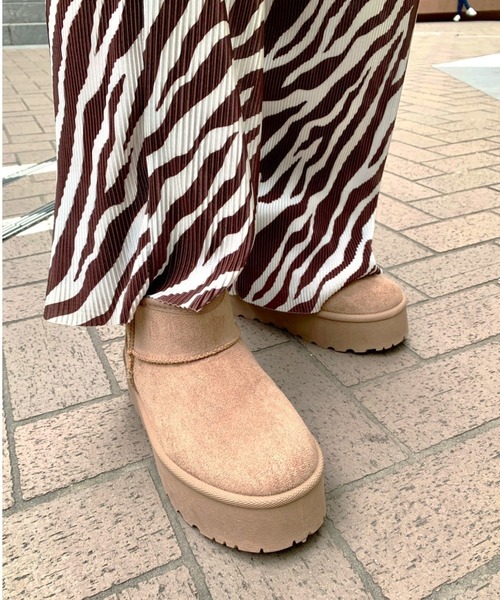 R&E（アールアンドイー）の「【R&E】マイクロミニ厚底ムートンブーツ（ブーツ・レディース・ブラック/ピンク/ブラウン系/ベージュ・L/M/S/LL）」の19枚目の写真