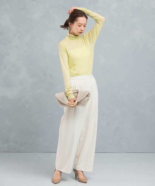 URBAN RESEARCH ROSSO WOMEN（アーバンリサーチ　ロッソ）の「シルク混タートルネックプルオーバー（Tシャツ/カットソー・レディース・オフホワイト/ブルー系その他/イエロー・FREE）」の10枚目の写真