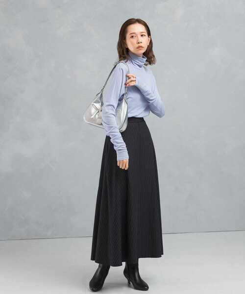 URBAN RESEARCH ROSSO WOMEN（アーバンリサーチ　ロッソ）の「シルク混タートルネックプルオーバー（Tシャツ/カットソー・レディース・オフホワイト/ブルー系その他/イエロー・FREE）」の12枚目の写真