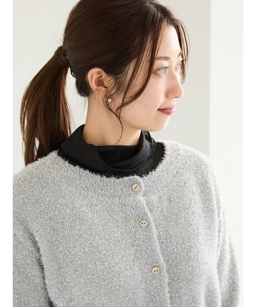 Te chichi(テチチ)の「ラメシャギークルーカーディガン(カーディガン/ボレロ・レディース・シルバー/チャコールグレー/ゴールド・F)」の9枚目の写真