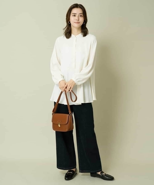 a.v.v（アーヴェヴェ）の「ウエスト切り替えペプラムブラウス（シャツ/ブラウス・レディース・アイボリー/グレー・40/38/42/34/36）」の9枚目の写真