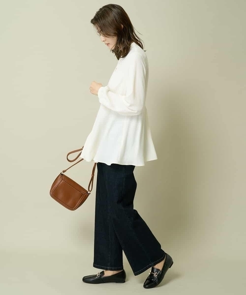 a.v.v（アーヴェヴェ）の「ウエスト切り替えペプラムブラウス（シャツ/ブラウス・レディース・アイボリー/グレー・40/38/42/34/36）」の12枚目の写真