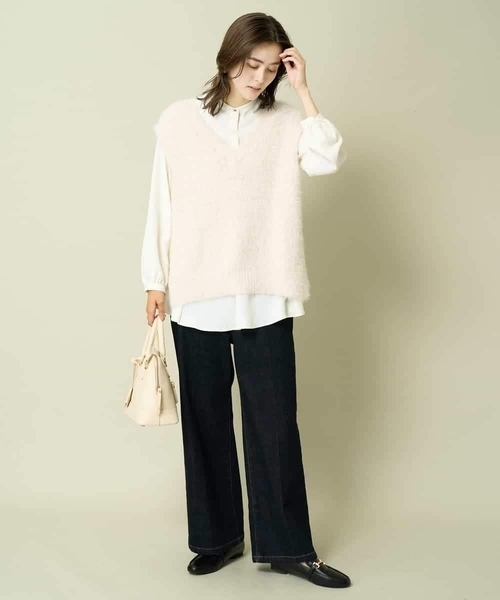 a.v.v（アーヴェヴェ）の「ウエスト切り替えペプラムブラウス（シャツ/ブラウス・レディース・アイボリー/グレー・40/38/42/34/36）」の16枚目の写真