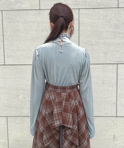 F i.n.t（フィント）の「ハイネックベロアパフスリーブトップス/F&A/fint（Tシャツ/カットソー・レディース・ライトブルー/ブラック/ピンク・FREE）」の10枚目の写真