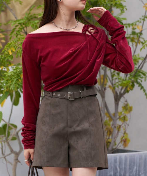 RAY CASSIN（レイカズン）の「チュールベロアデザインロングTシャツ（Tシャツ/カットソー・レディース・レッド/グレー/ライトベージュ・FREE）」の7枚目の写真