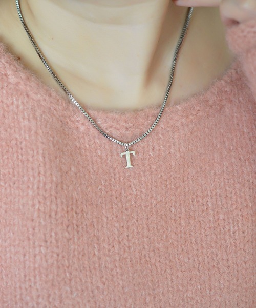 BROTHERHOOD(ブラザーフッド)の「【earyear】Block Letter Initial Charm Necklace 「Silver:ステンレス」(ネックレス・レディース・K/B/A/W/V/Z/Y/C/J/O/N/M/R/Q/P/U/T/S/X/F/E/D/I/H/G/L・FREE)」の20枚目の写真