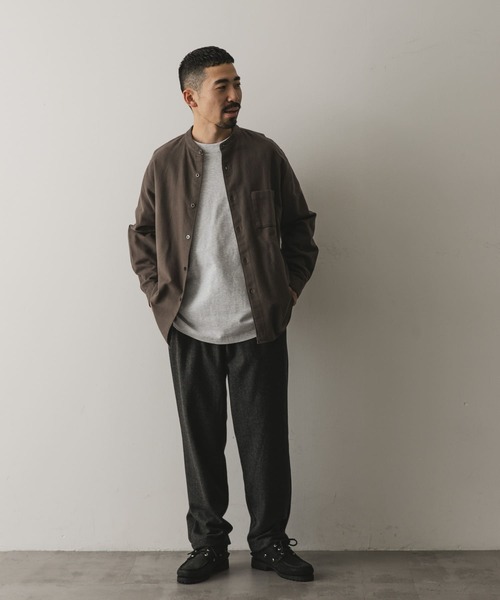 URBAN RESEARCH DOORS（アーバンリサーチドアーズ）の「両面起毛ネルバンドカラーシャツ（シャツ/ブラウス・メンズ・ネイビー/ベージュ/ブラウン/グレー系その他・MEDIUM/LARGE）」の5枚目の写真