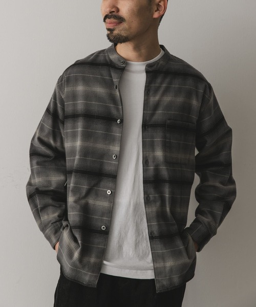 URBAN RESEARCH DOORS（アーバンリサーチドアーズ）の「両面起毛ネルバンドカラーシャツ（シャツ/ブラウス・メンズ・ネイビー/ベージュ/ブラウン/グレー系その他・MEDIUM/LARGE）」の7枚目の写真