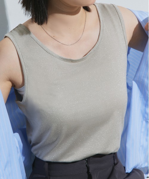 ad thie（アドティエ）の「2WAYラメ タンクトップ（タンクトップ・レディース・グレイッシュベージュ/ブラウン/グレー・LARGE/MEDIUM）」の19枚目の写真