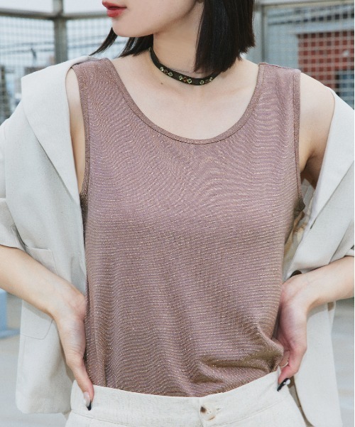 ad thie（アドティエ）の「2WAYラメ タンクトップ（タンクトップ・レディース・グレイッシュベージュ/ブラウン/グレー・LARGE/MEDIUM）」の11枚目の写真