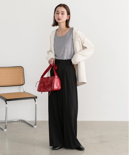 ad thie（アドティエ）の「2WAYラメ タンクトップ（タンクトップ・レディース・グレイッシュベージュ/ブラウン/グレー・LARGE/MEDIUM）」の4枚目の写真