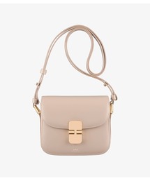 A.P.C. アーペーセー ショルダーバッグ ベージュ 0272224D0038 A.P.C. アーペーセー ショルダーバッグ ベージュ 0272224D0038