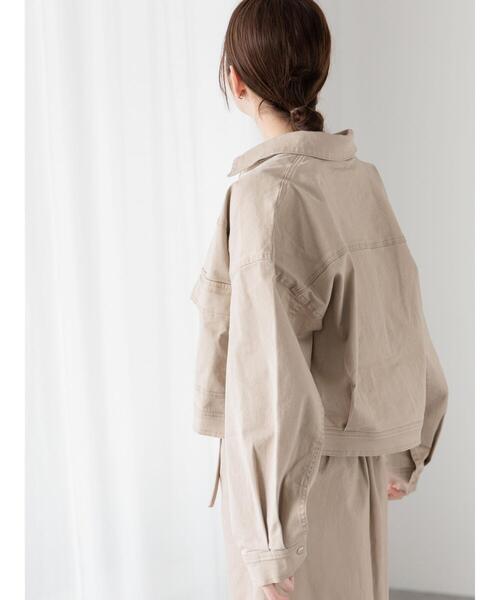 Te chichi TERRASSE（テチチテラス）の「クロップドジャケット(セットアップ可)《2025spring catalog item》（ノーカラージャケット・レディース・ブルー/ネイビー/ベージュ・F）」の13枚目の写真