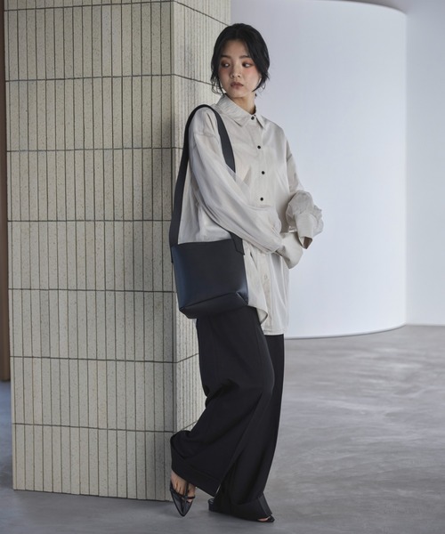 feepur（フェピュール）の「ロールアップワイドスラックス（スラックス・レディース・ブラック/チャコールグレー/ブラウン・SMALL/MEDIUM/LARGE）」の4枚目の写真