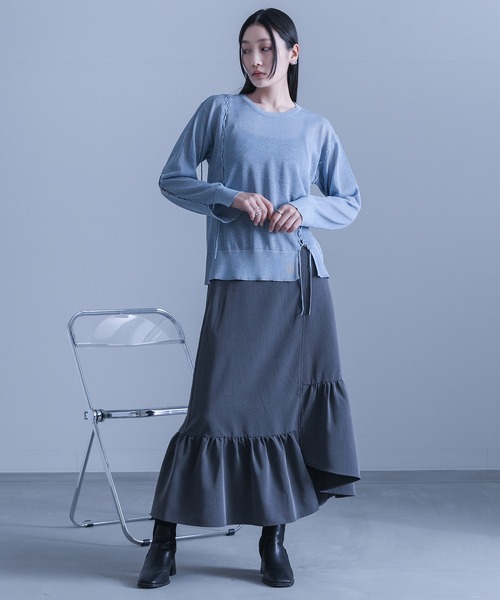 kOhAKU（コハク）の「『レースアップシアーニット』（ニット/セーター・レディース・ブラック/ブルー・2/1）」の15枚目の写真