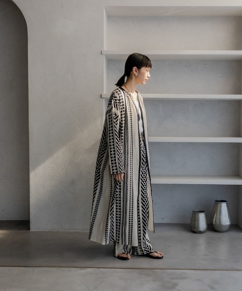 URBAN RESEARCH DOORS(アーバンリサーチドアーズ)の「ジャガード柄イージーパンツ(その他パンツ・レディース・ナチュラル・MEDIUM)」の5枚目の写真