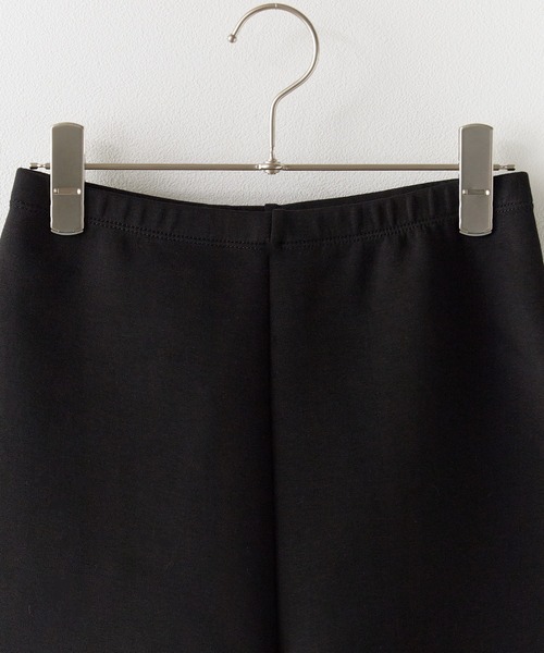 Chick（チック）の「Simple Highwaist Short Pants / シンプルハイウエストショートパンツ（その他パンツ・レディース・ブラック/グレー・FREE）」の5枚目の写真