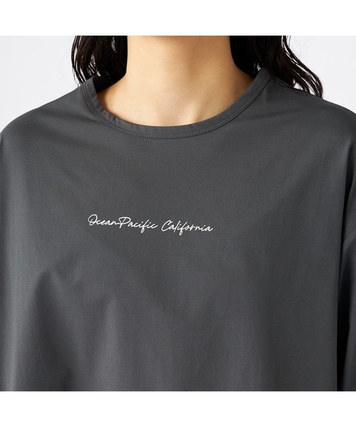 Ocean Pacific（オーシャンパシフィック）の「Ocean Pacific オーシャンパシフィック ブランド ロゴ バック タック入り UVカット 長袖 Tシャツ ロンT ラッシュガード（Tシャツ/カットソー・レディース・ベージュ/ブルー/グレー/ホワイト・M/L/LL）」の10枚目の写真